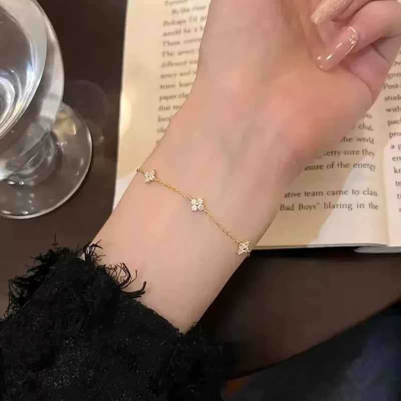 HK High Quality Stainless Steel Elegant Bracelet